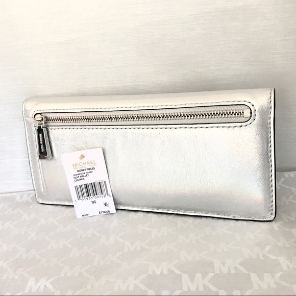LAST 1 ⭐️ Authentic MK silver leather flat wallet - Picture 3 of 7